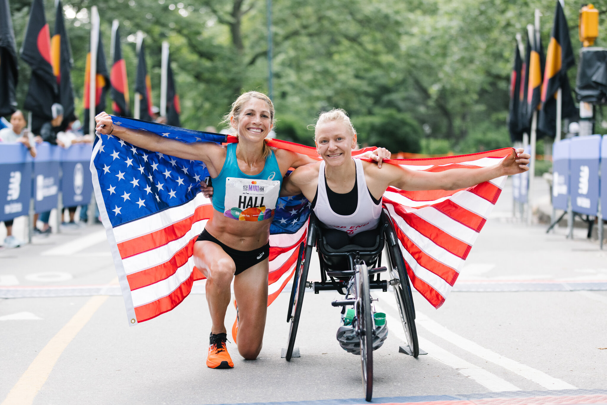 Sara Hall and Susannah Scaroni Defend Their Titles at Mastercard New