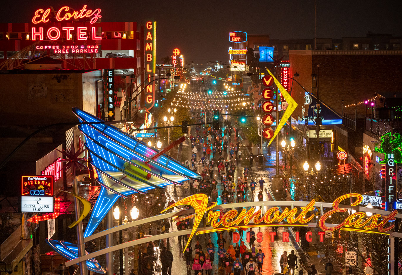 Rock 'n' Roll Running Series Las Vegas' 5K Runners to Downtown